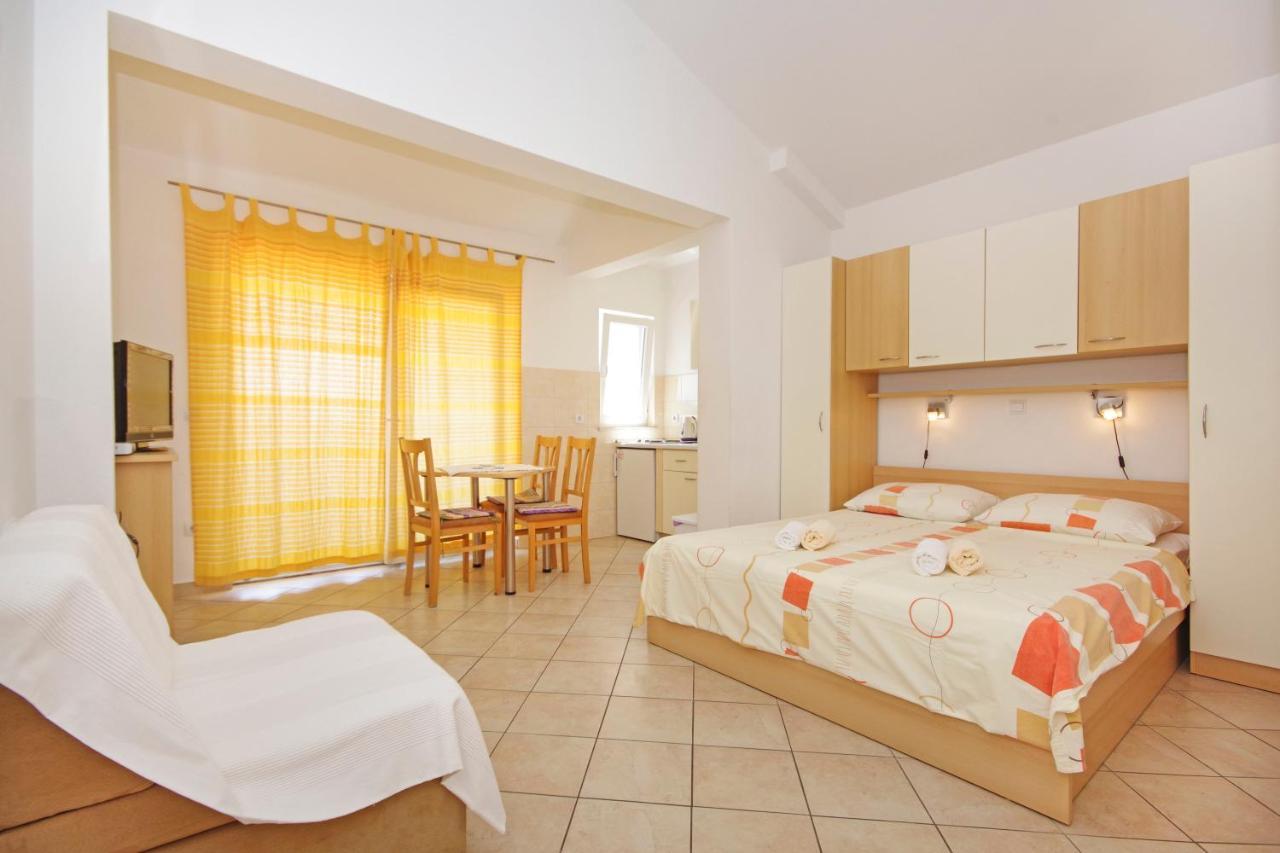 Srzic Apartment